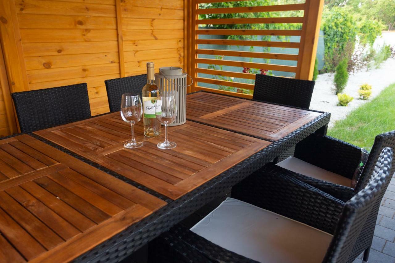 Willa Wanda - Duzy Ogrod Z Hot-Tube I Sauna Sztum Kültér fotó